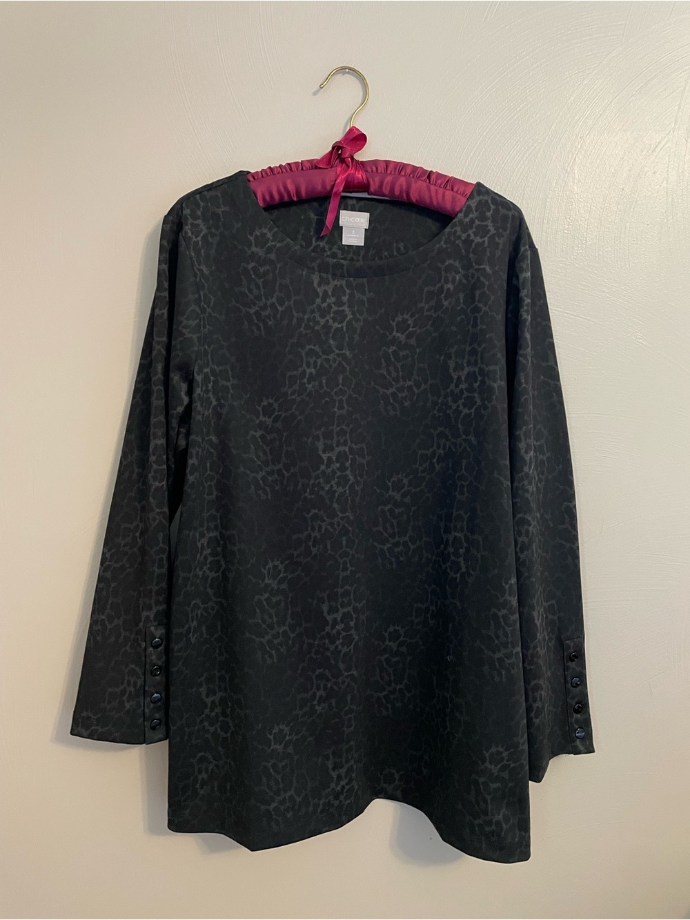 Chicos Black Animal print oversized Blouse/ Sweater Size 3/XL